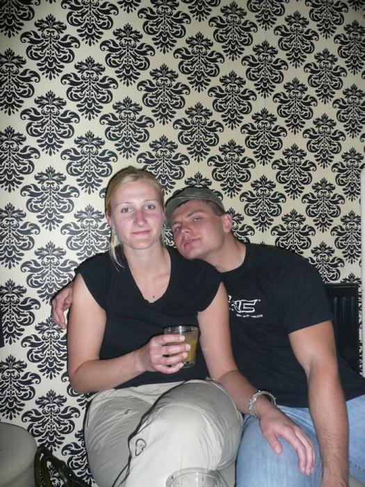 2_1243629142.jpg